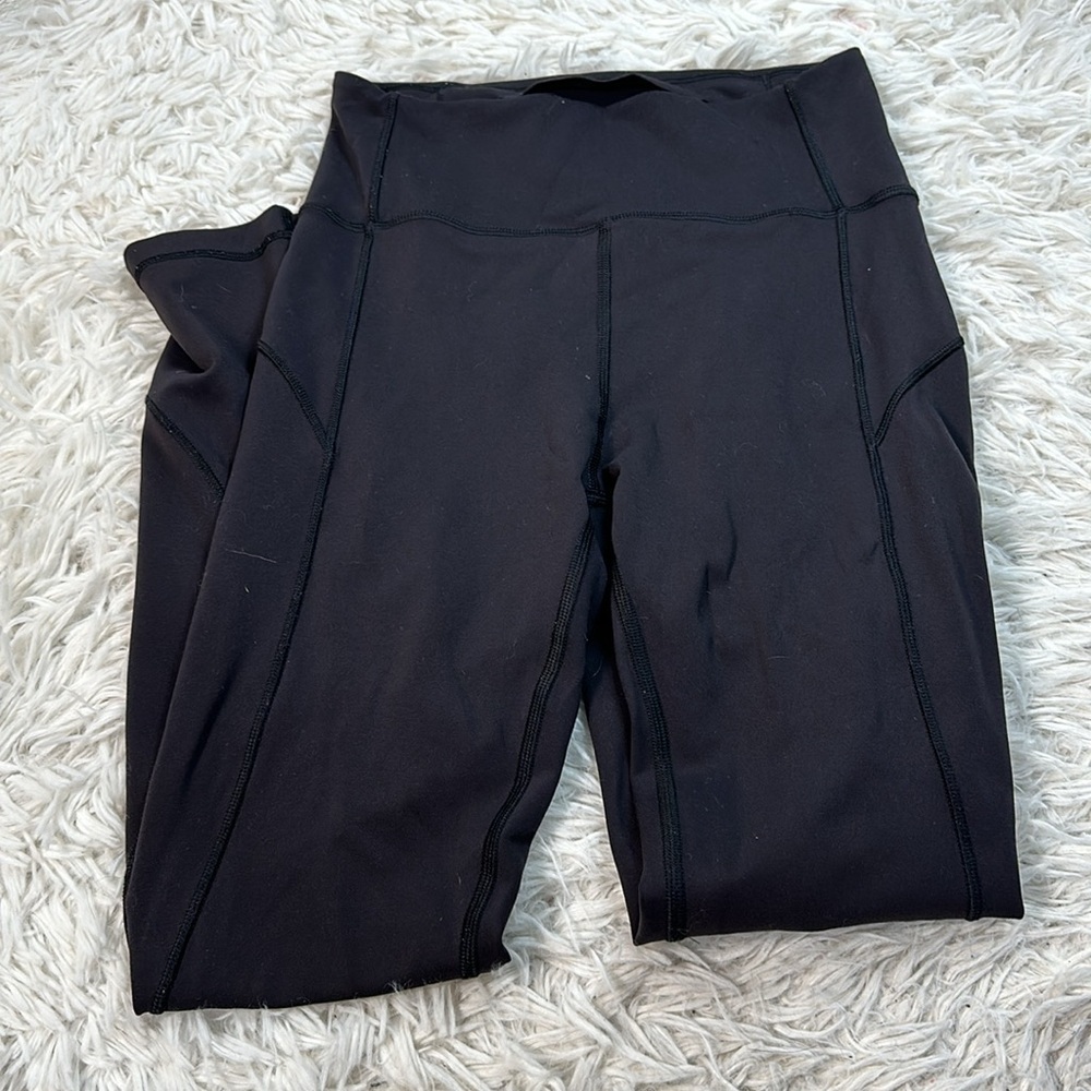 Lululemon In Movement 7/8 Tight *Everlux 25" Black